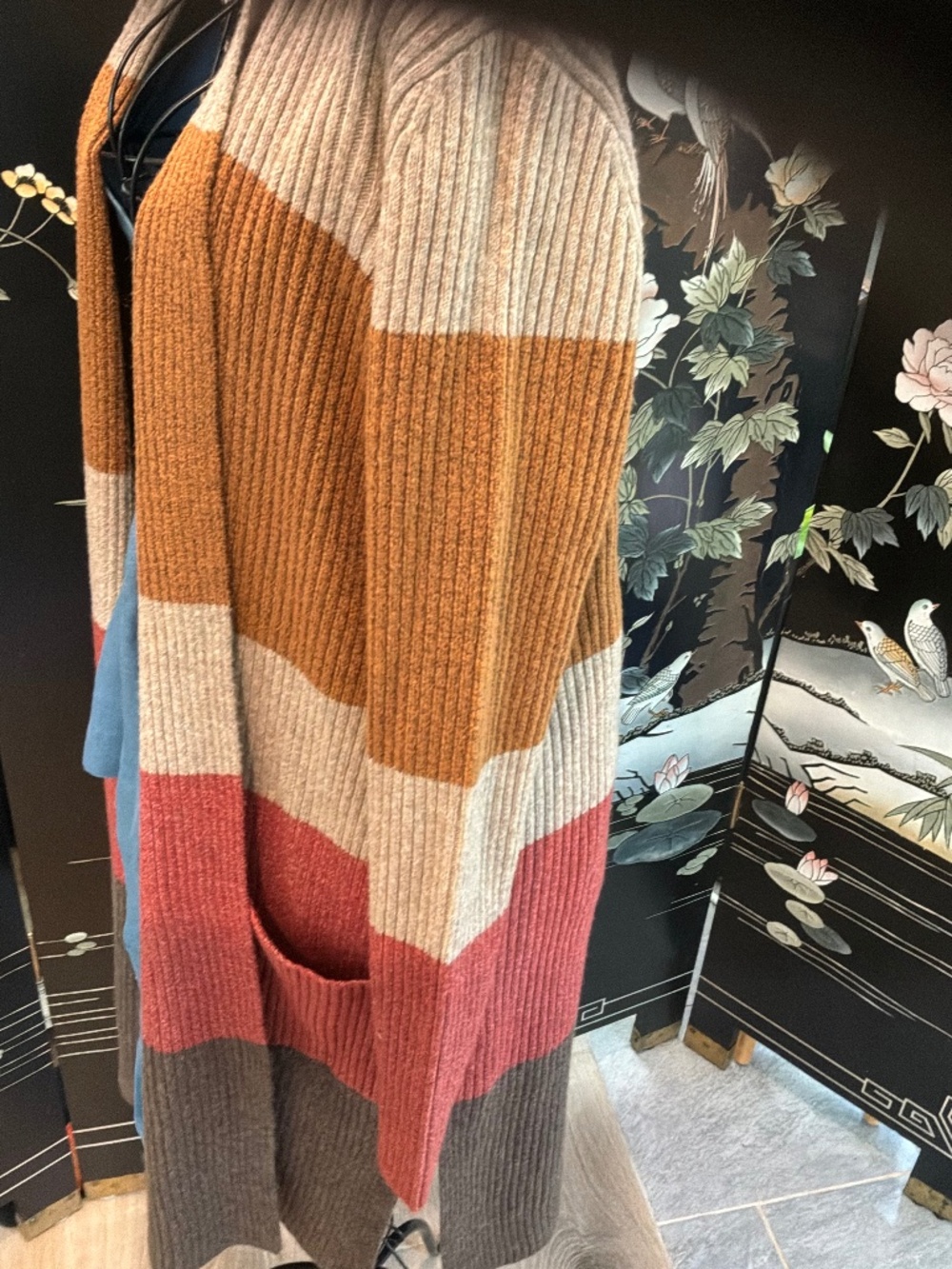 Loft size large color blocked sweater  NWT - Picture 5 of 7